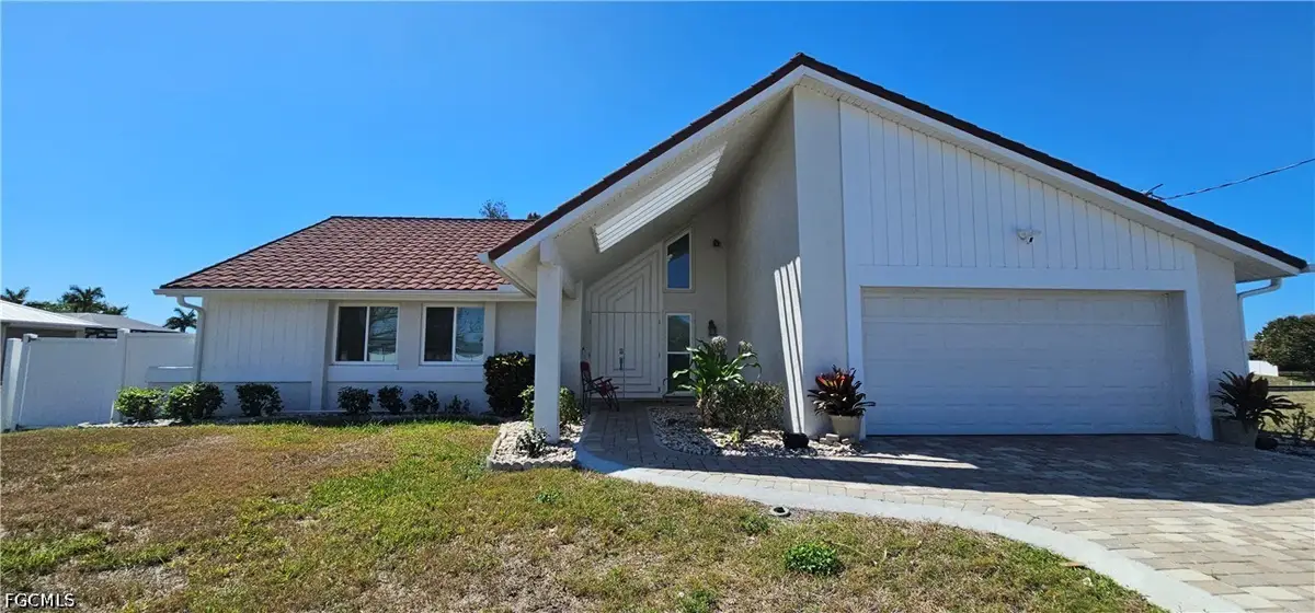 420 SE 15th Terrace, Cape Coral, FL 33990 - #1