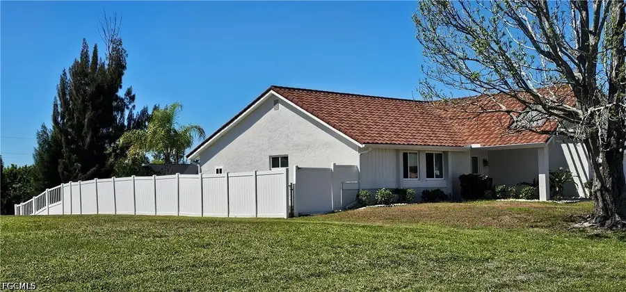 420 SE 15th Terrace, Cape Coral, FL 33990 - #3