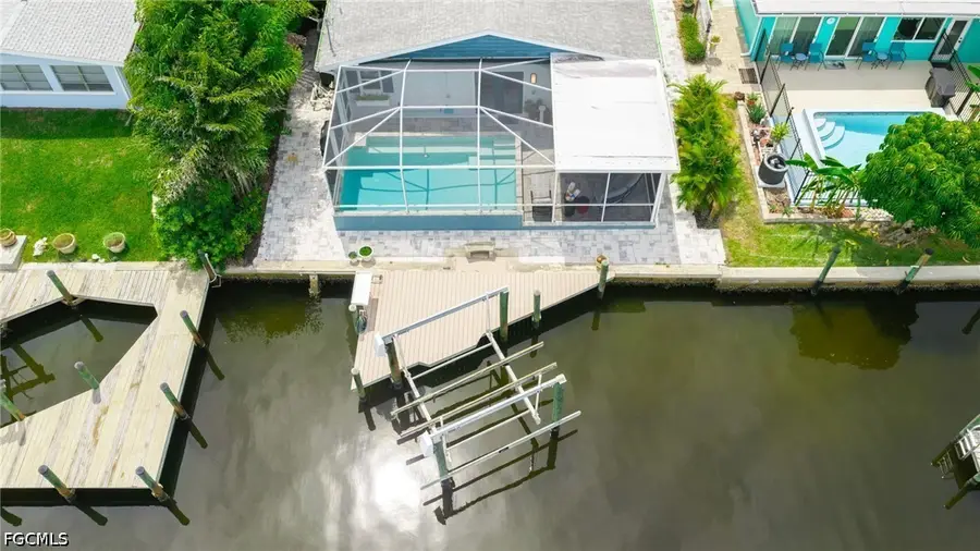2574 Bayshore Drive, Matlacha, FL 33993 - #2