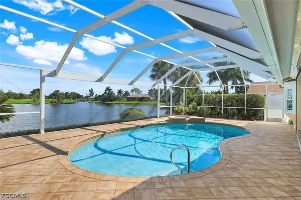 16111 Forest Oaks Drive, Fort Myers, FL 33908