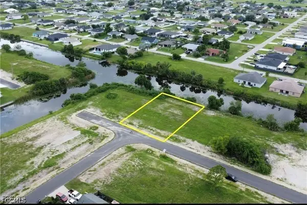 816 NE 12th Street, Cape Coral, FL 33909