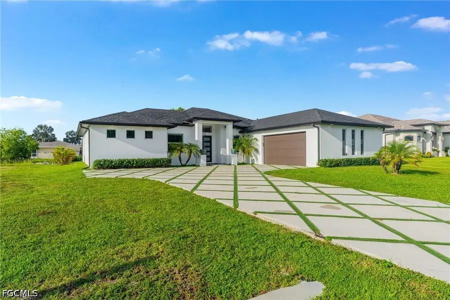 1902 NE 6th Street, Cape Coral, FL 33909 - #2