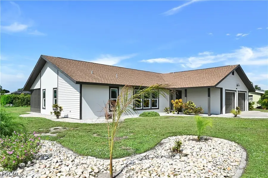 1482 N Larkwood Square, Fort Myers, FL 33919 - #3