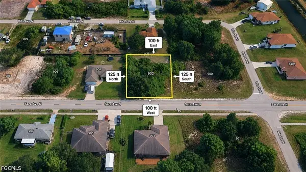 902 Sara Avenue N, Lehigh Acres, FL 33971