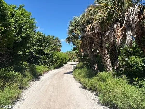 4471 Smugglers Drive, Captiva, FL 33924