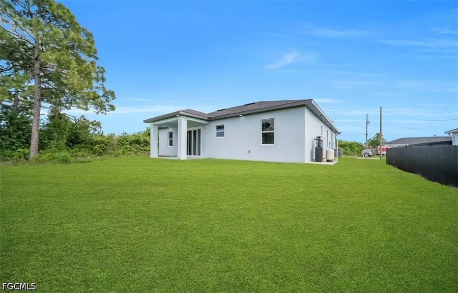 2704 15th Street Sw, Lehigh Acres, FL 33976 - #2