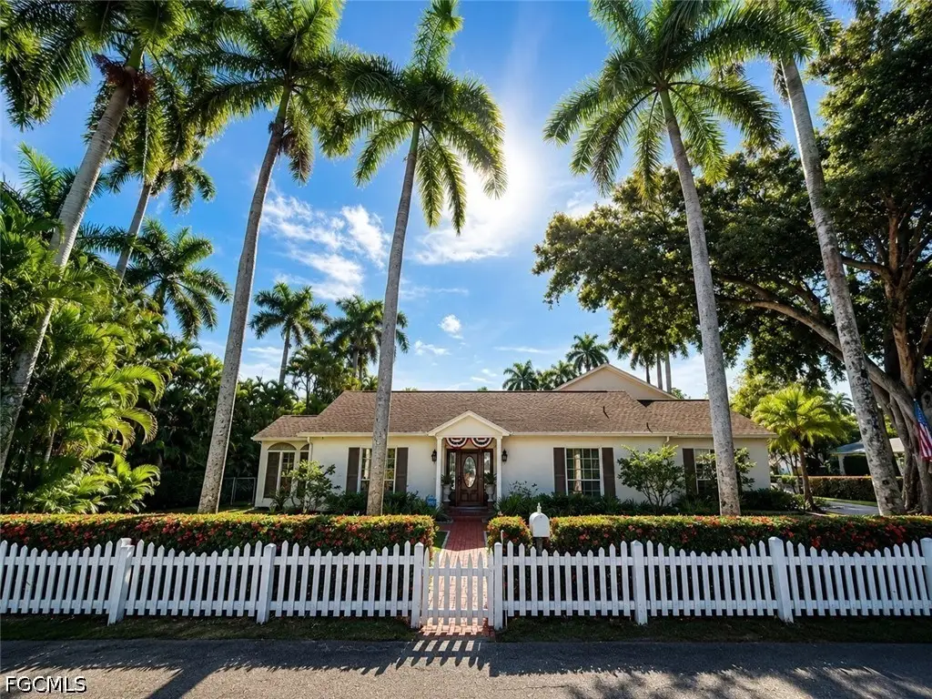 4615 Caloosa Vista Way, Fort Myers, FL 33901 - #1