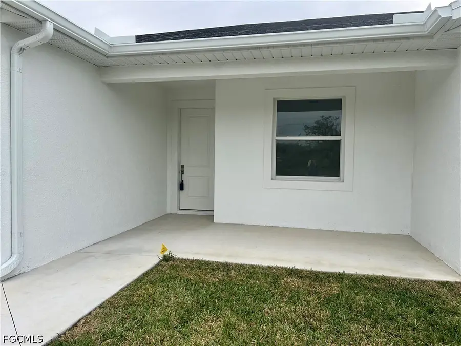 628 Falls Lane, Lehigh Acres, FL 33974 - #2