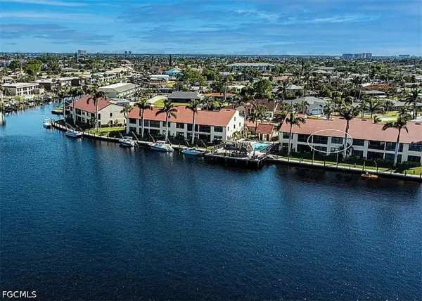 5109 Sunnybrook Court #12, Cape Coral, FL 33904