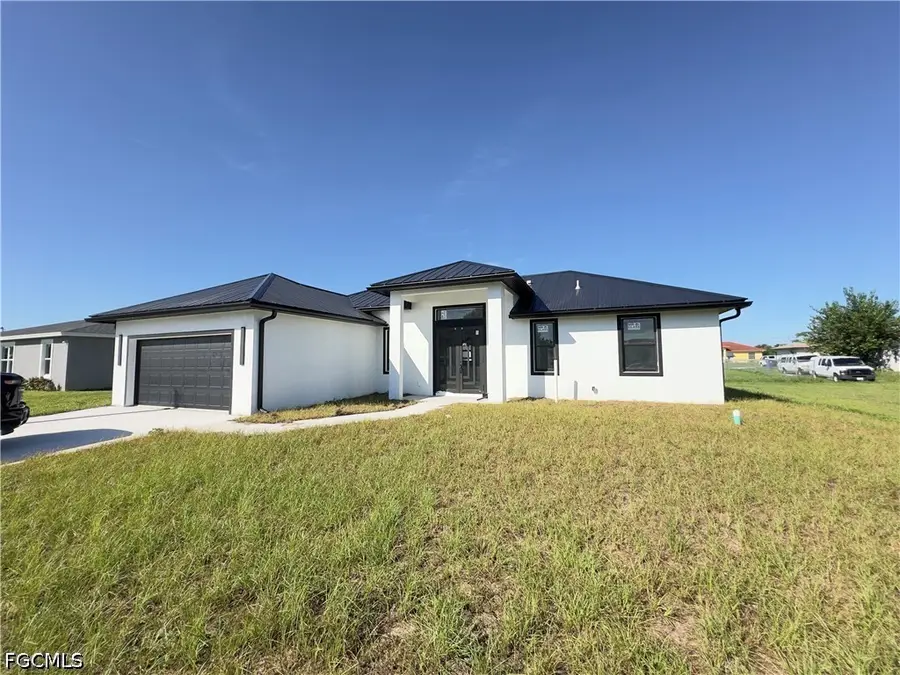 3024 NW Beechwood Circle, Labelle, FL 33935 - #2
