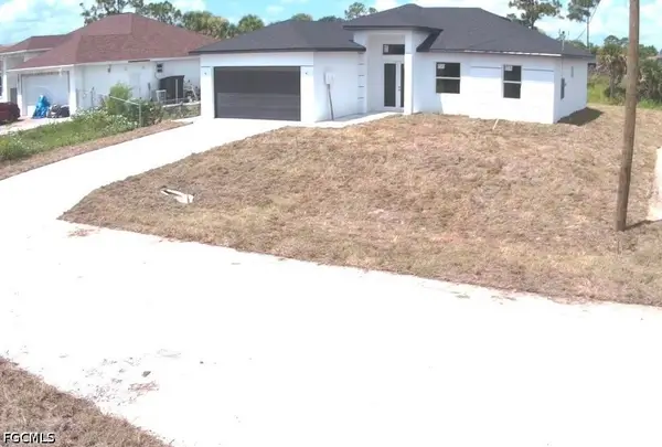 2813 Laura Avenue N, Lehigh Acres, FL 33971