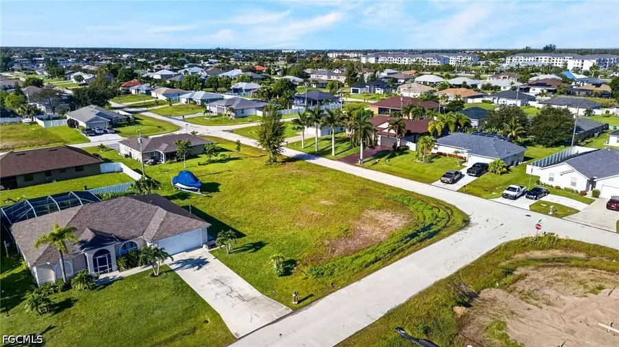 1322 SW 34th Street, Cape Coral, FL 33914 - #2
