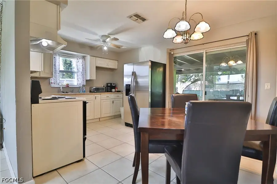 205 Maine Avenue, Fort Myers, FL 33905 - #2