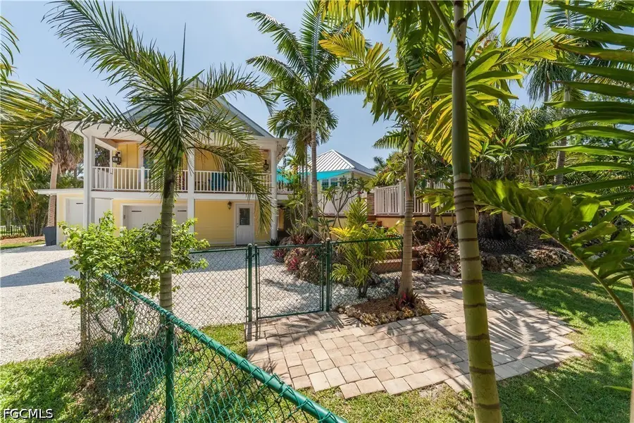 7146 Congdon Road, Fort Myers, FL 33908 - #2