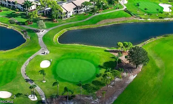 5805 Trailwinds Drive #326, Fort Myers, FL 33907