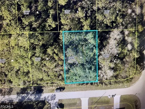 524 Sargent Street, Lehigh Acres, FL 33972