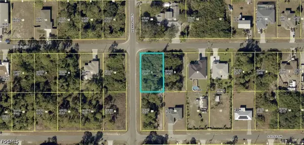 2727 3rd Street Sw, Lehigh Acres, FL 33976