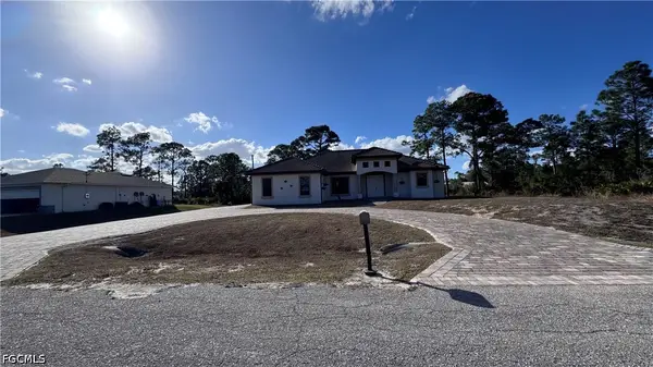 607 Johns Avenue, Lehigh Acres, FL 33972