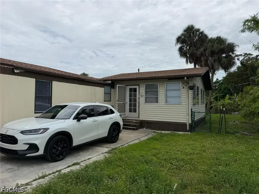 130 Lantern Place, North Fort Myers, FL 33917 - #2