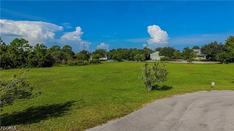 18901 Bridge Wood Court, Alva, FL 33920 - #2