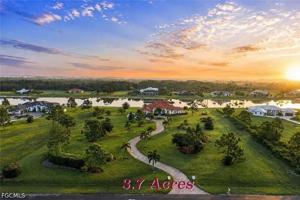 20301 Barefoot Ski Boulevard, Estero, FL 33928