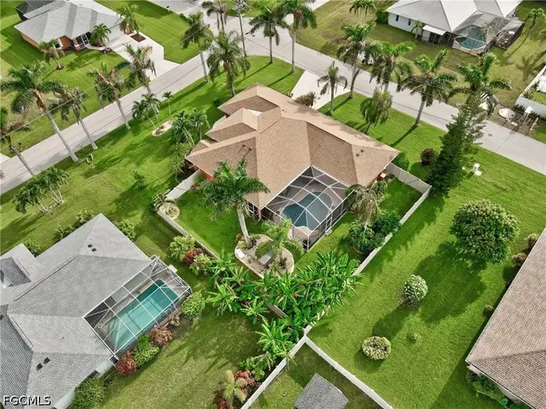 129 SW 13th Terrace, Cape Coral, FL 33991