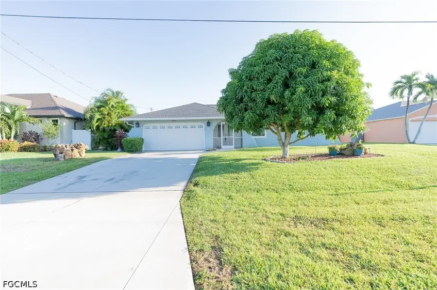 115 SE 35th Terrace, Cape Coral, FL 33904 - #2