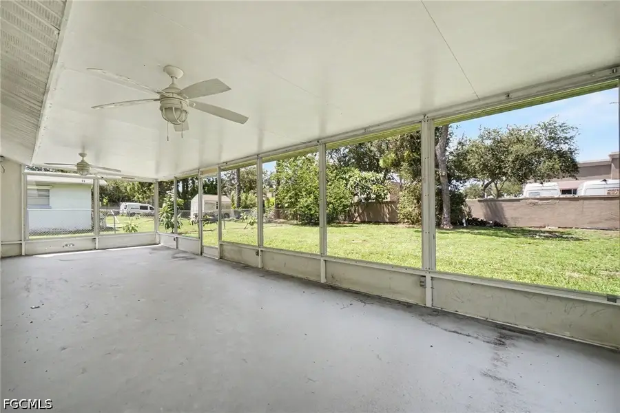638 NE 15th Court, Cape Coral, FL 33909 - #3