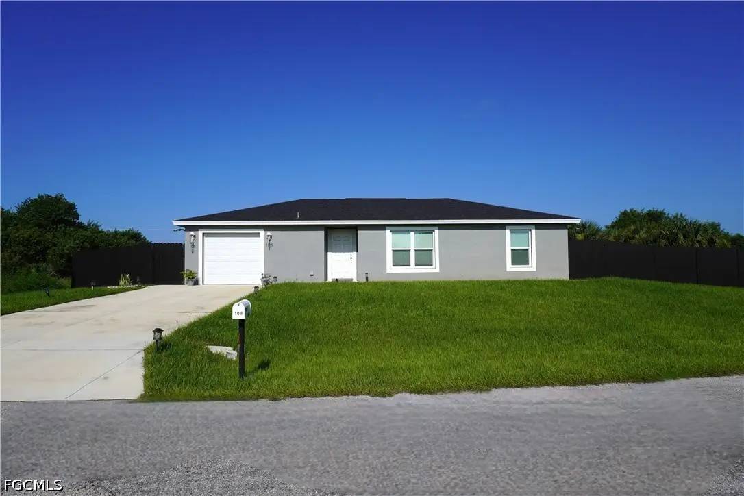 108 Dublin Circle, Labelle, FL 33935 - #1
