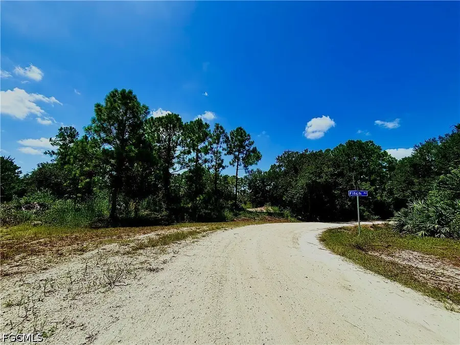 2600 Fitch Avenue, Alva, FL 33920 - #2