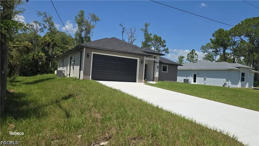 580 Woodview Drive, Lehigh Acres, FL 33972 - #3