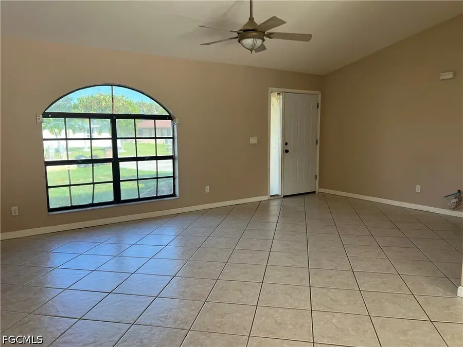 3709 SW 7th Avenue, Cape Coral, FL 33914 - #2