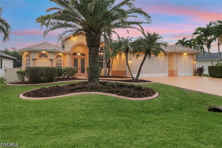 4918 SW 27th Avenue, Cape Coral, FL 33914 - #2