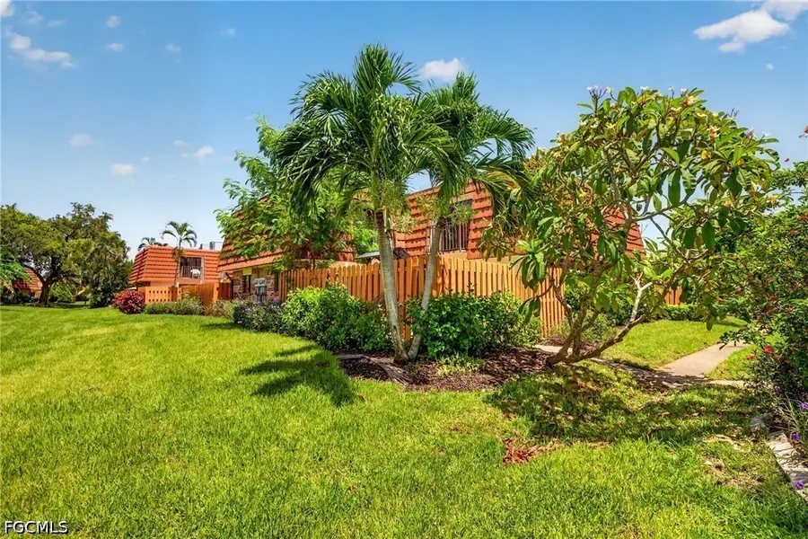1448 Park Shore Circle #2, Fort Myers, FL 33901 - #2