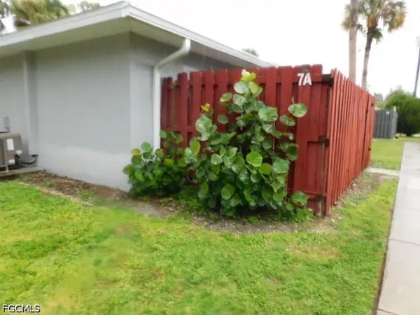 1165 Palm Avenue #7A, North Fort Myers, FL 33903