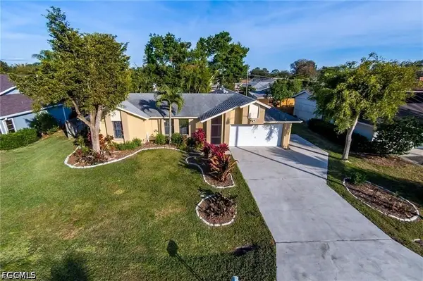 17433 Fuchsia Road, Fort Myers, FL 33967