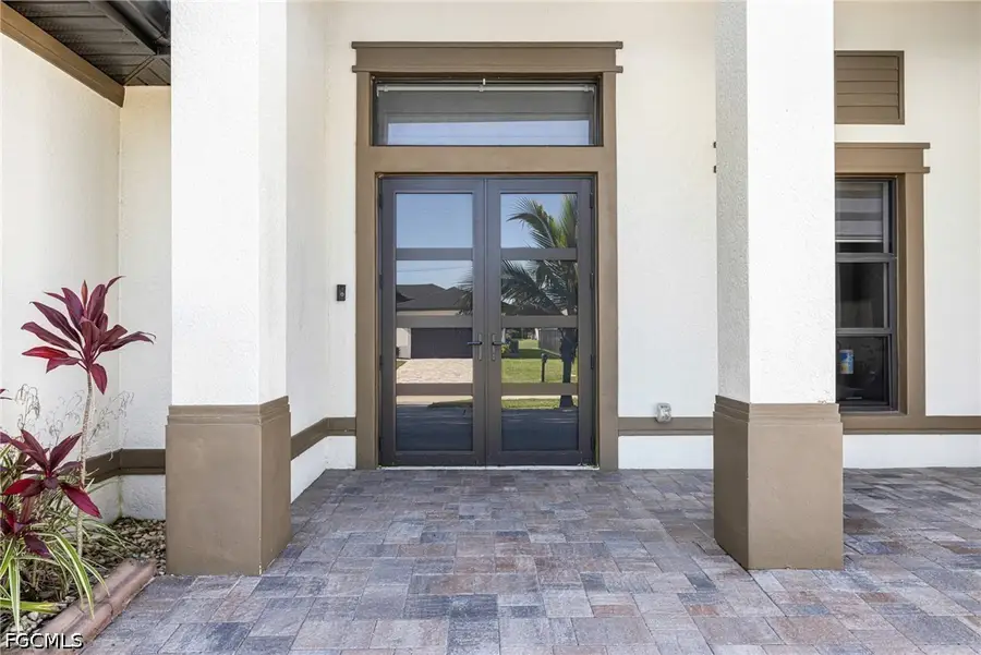 2202 NE 5th Terrace, Cape Coral, FL 33909 - #2