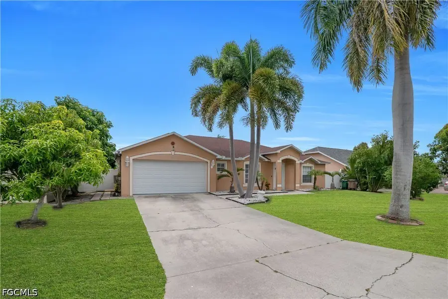 3818 SW 6th Place, Cape Coral, FL 33914 - #2