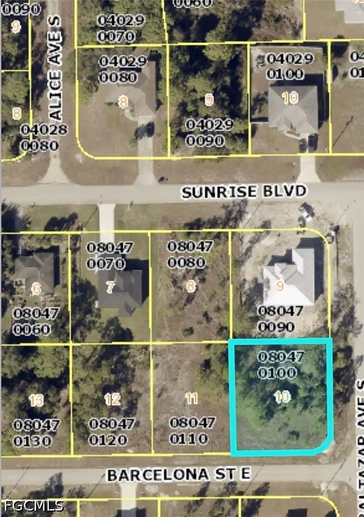 927 Barcelona Street E, Lehigh Acres, FL 33974 - #2