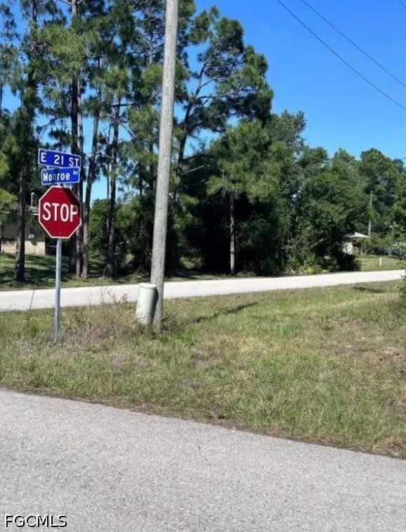 3704 E 21st Street, Alva, FL 33920 - #3
