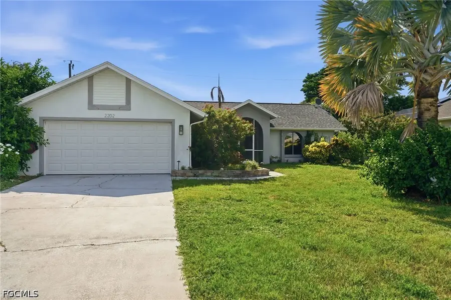 2202 SW 14th Avenue, Cape Coral, FL 33991 - #2