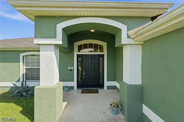 212 NW 28th Terrace, Cape Coral, FL 33993