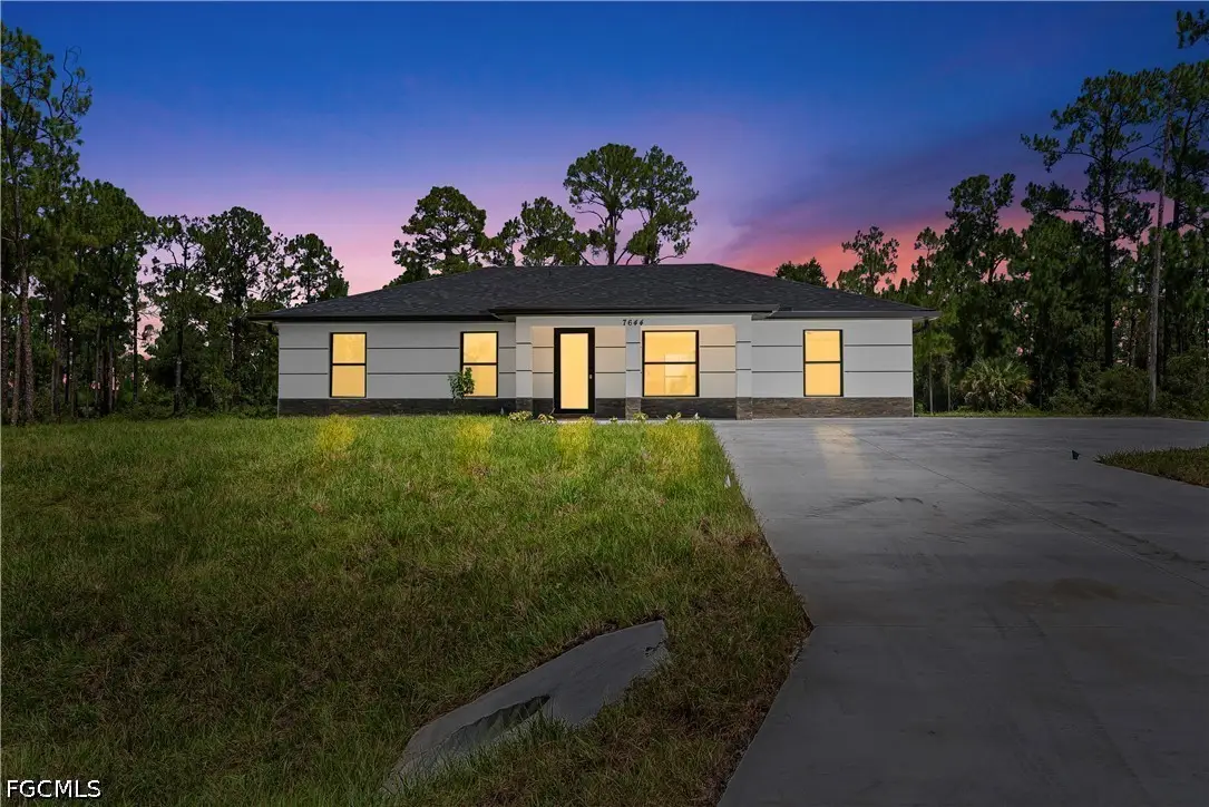 7644 19th Terrace, Labelle, FL 33935 - #1