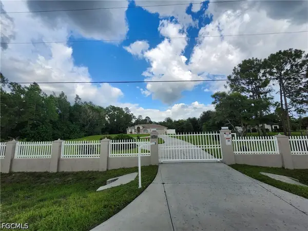 2730 2nd Street Ne, Naples, FL 34120