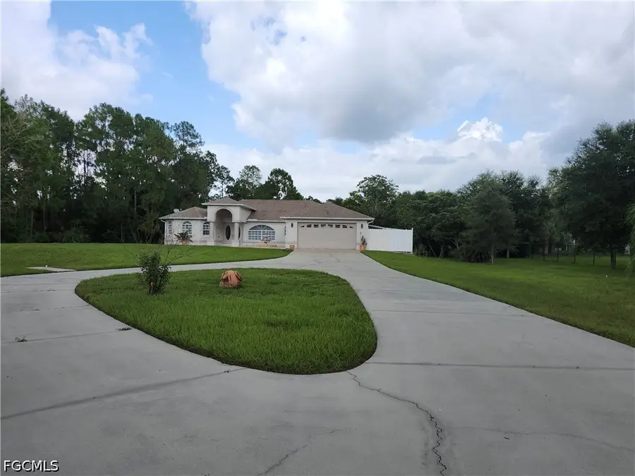 2730 2nd Street Ne, Naples, FL 34120 - #2