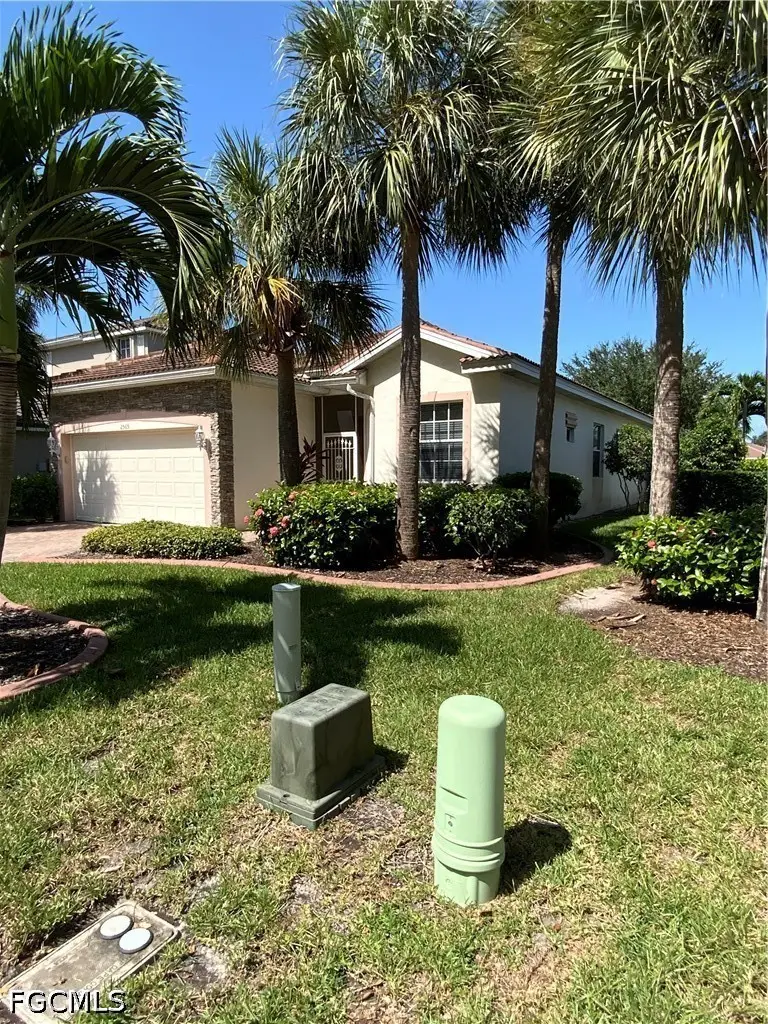 2565 Deerfield Lake Court, Cape Coral, FL 33909 - #2