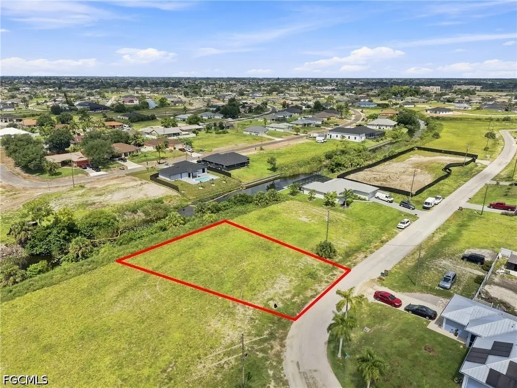 1202 NE 19th Place, Cape Coral, FL 33909 - #1
