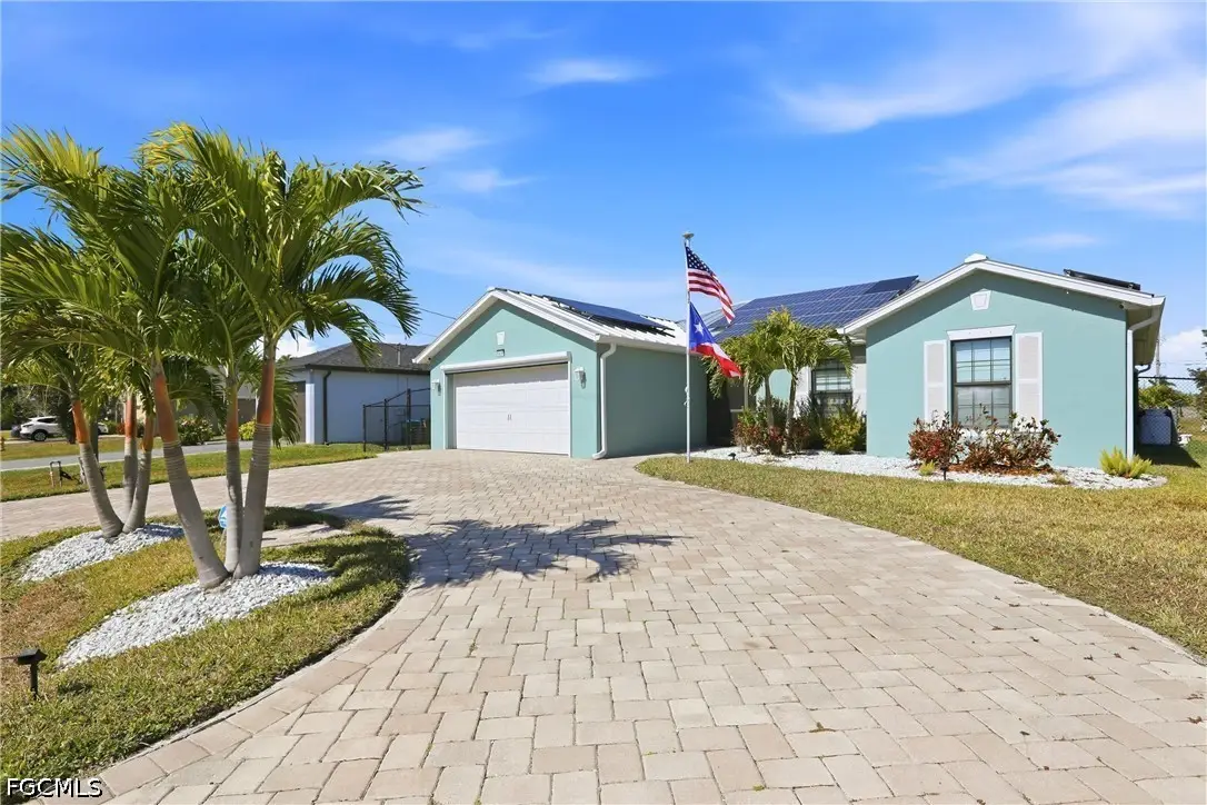 1901 SW 14th Street, Cape Coral, FL 33991 - #1