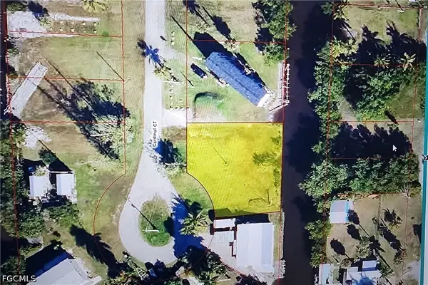 110 Cardinal Court, Everglades City, FL 34141