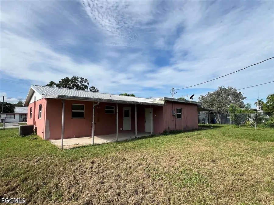 311 W El Paso Avenue, Clewiston, FL 33440 - #2